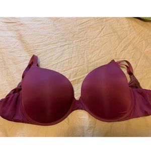 Victoria’s Secret t-shirt push-up bra burgundy 40D